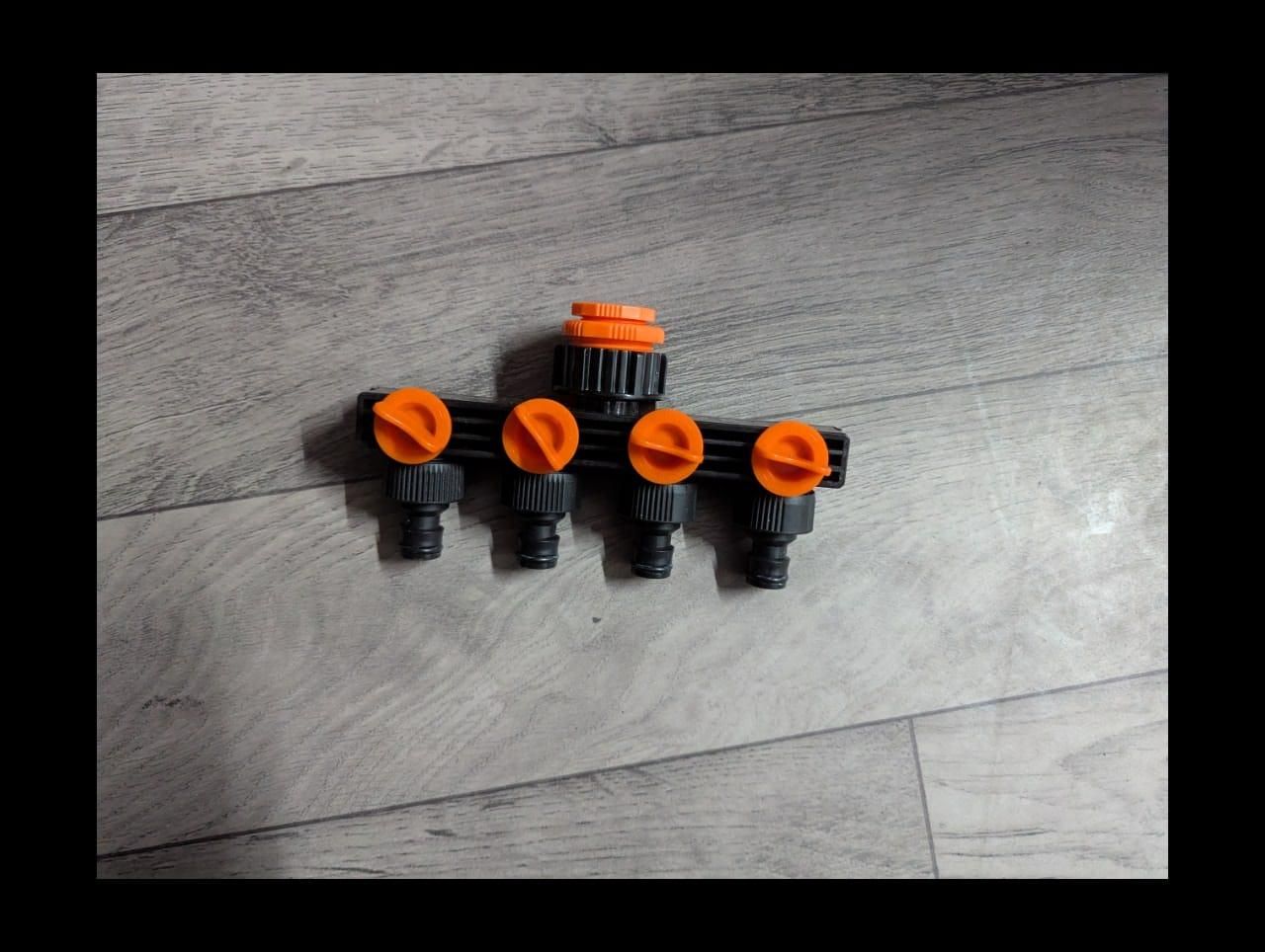 4 Way Water Tap Connector